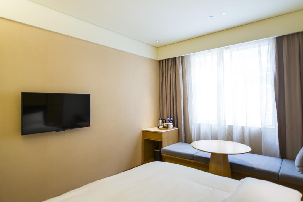 Ji Hotel Shanghai Hongqiao Wuzhong Road Bagian luar foto