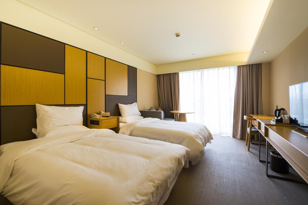 Ji Hotel Shanghai Hongqiao Wuzhong Road Bagian luar foto