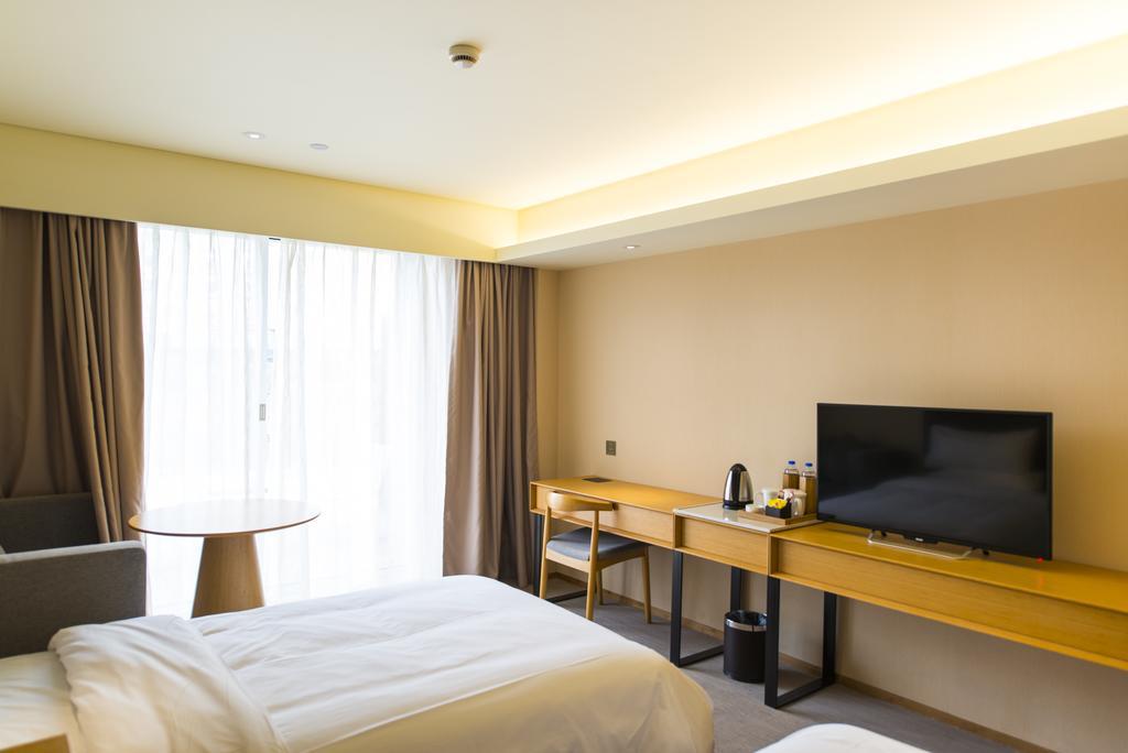 Ji Hotel Shanghai Hongqiao Wuzhong Road Bagian luar foto