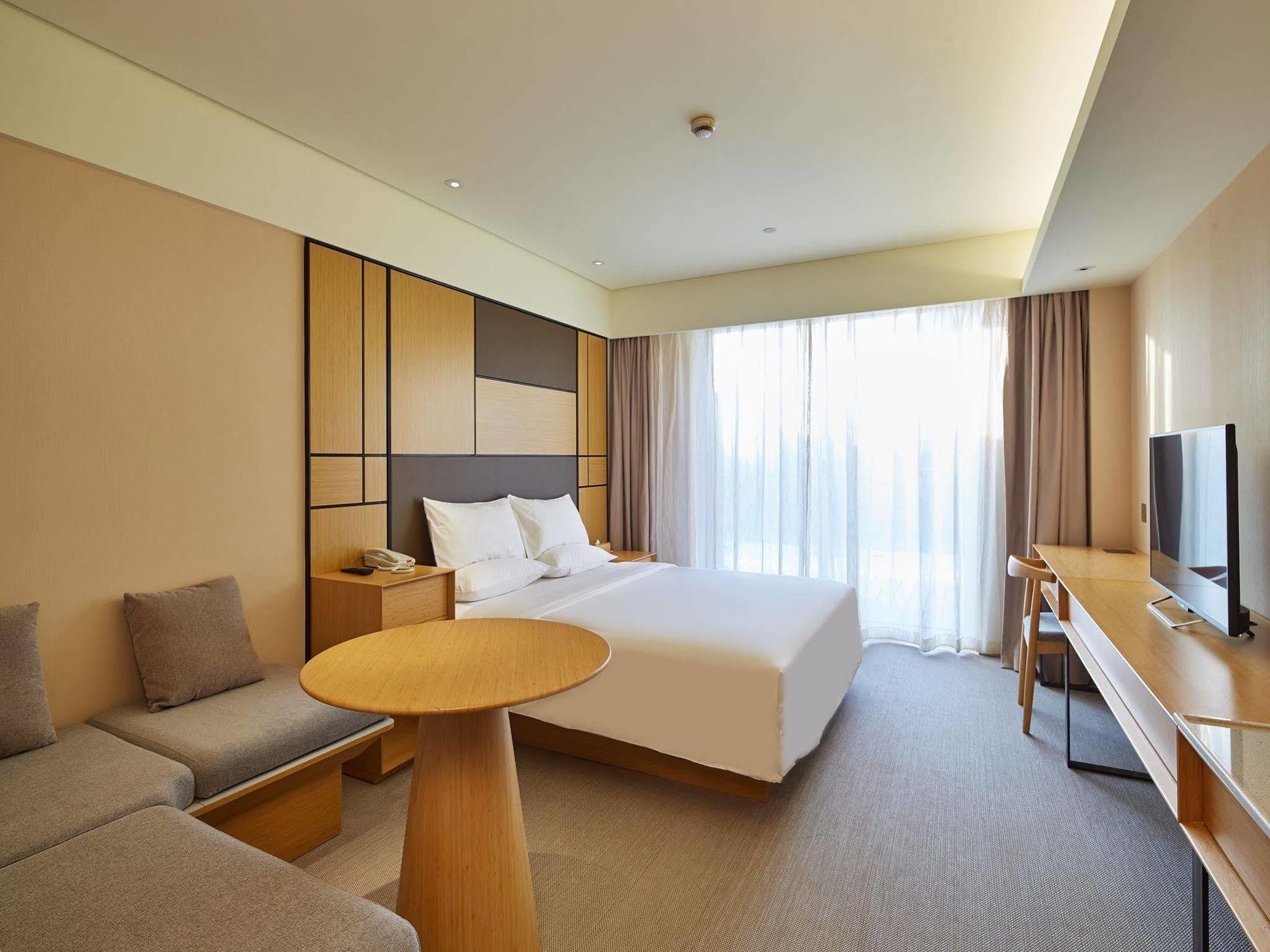 Ji Hotel Shanghai Hongqiao Wuzhong Road Bagian luar foto